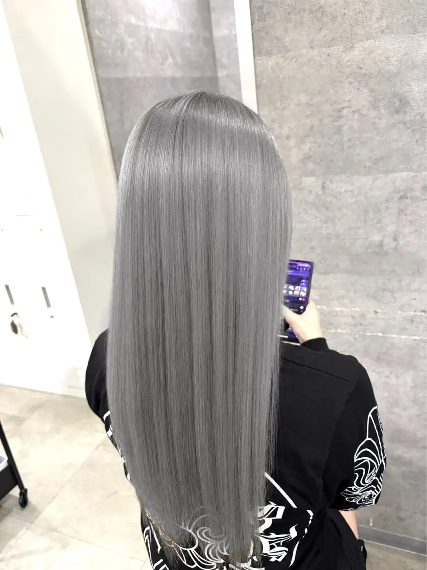ロング 🤍HIKARI🤍 ハイライトのヘアスタイル