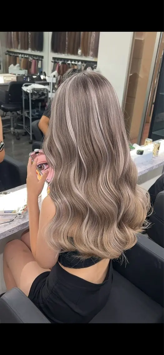 ロング ヘアカラー 田中 翔覇のヘアスタイル