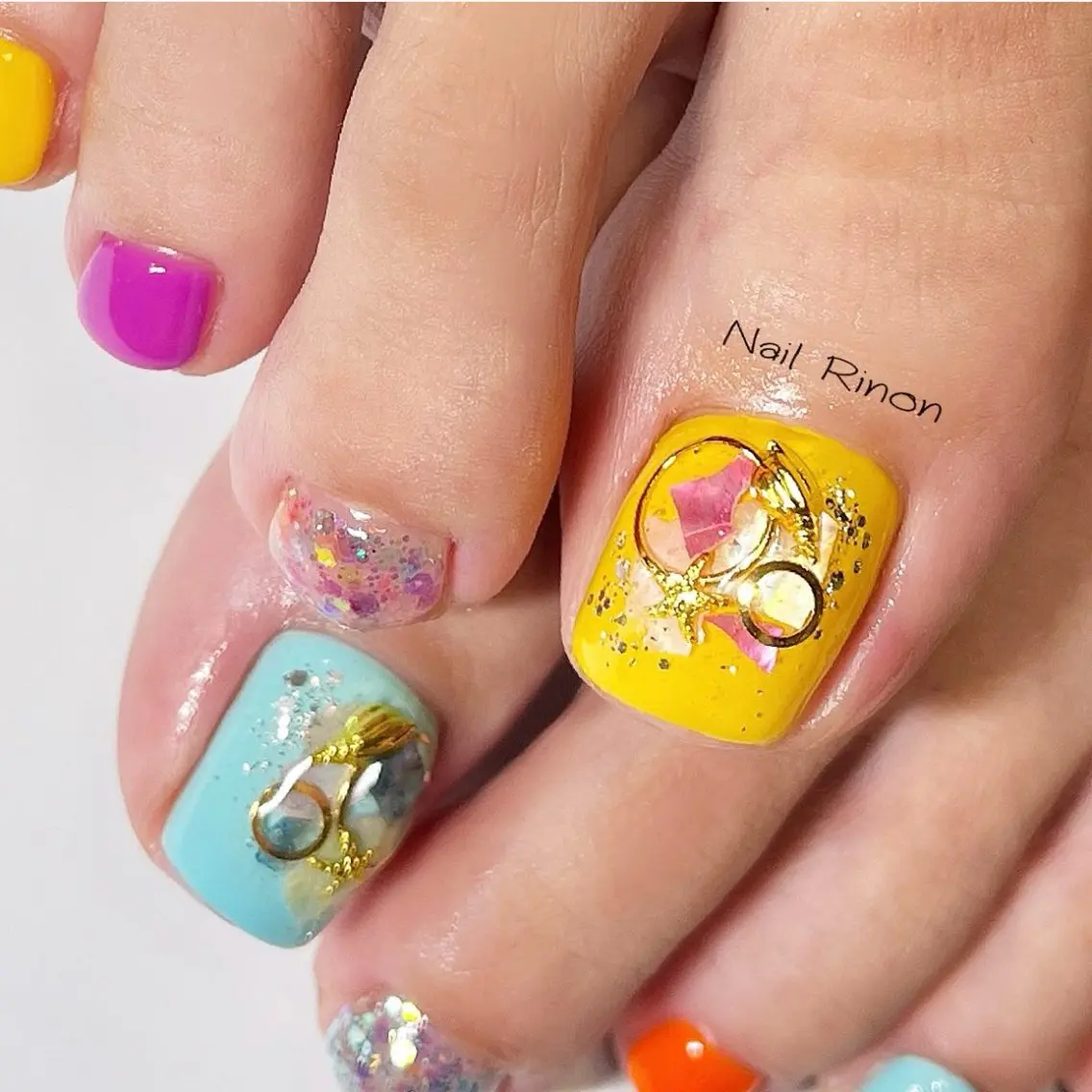 ネイル フットネイル フットネイル Nail Rinonのネイルデザイン