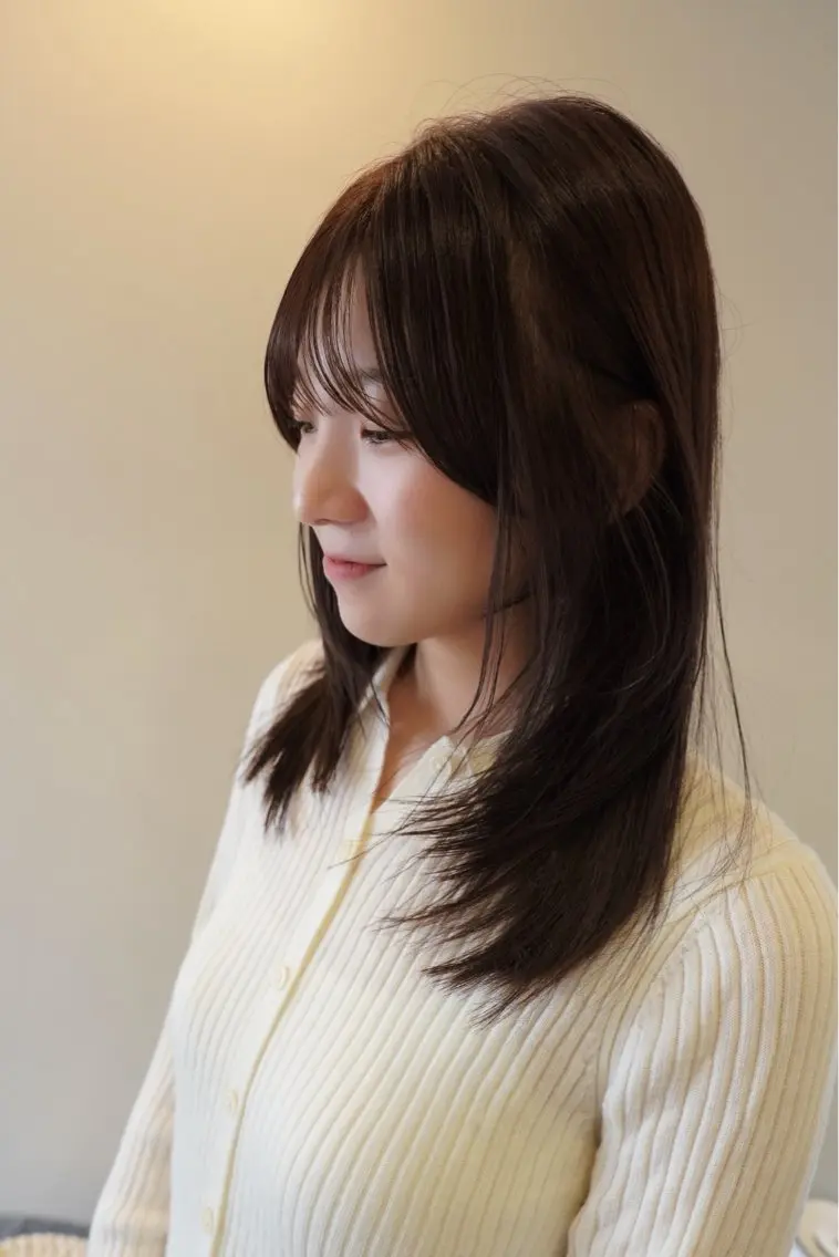 セミロング 💛🤍U too e’s /店長🧸のヘアスタイル