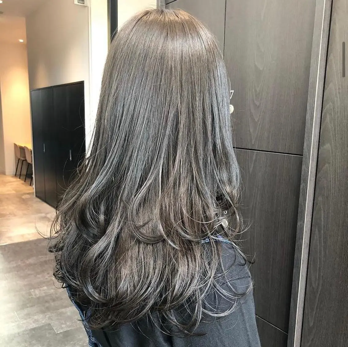 ロング カラー パーマ ヘアアレンジ メンズ キッズ 子どものヘアアレンジ メンズブリーチ メンズ韓国風 アッシュ ベージュカラー stylist 🌸 kana.のヘアスタイル