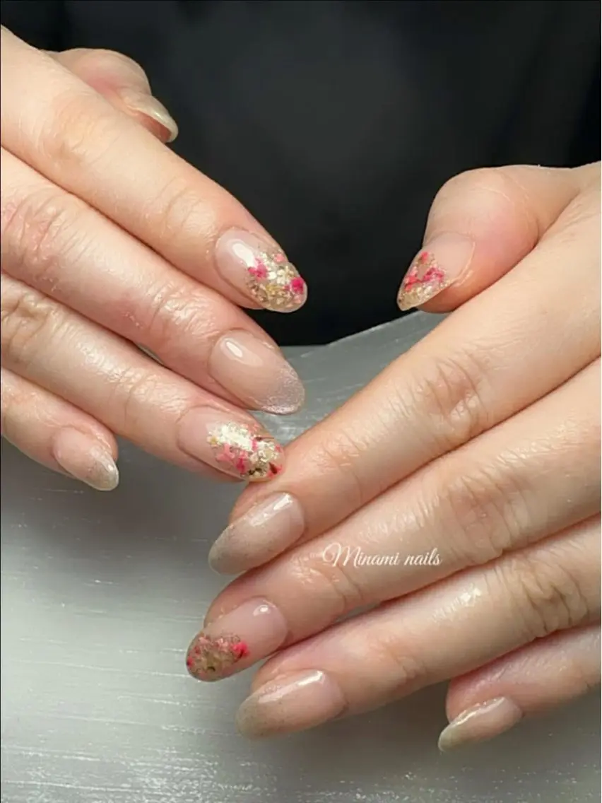 ネイル アートネイル オーロラネイル ガーリー キラキラネイル 韓国ネイル ハンドネイル Minami Nailsのネイルデザイン