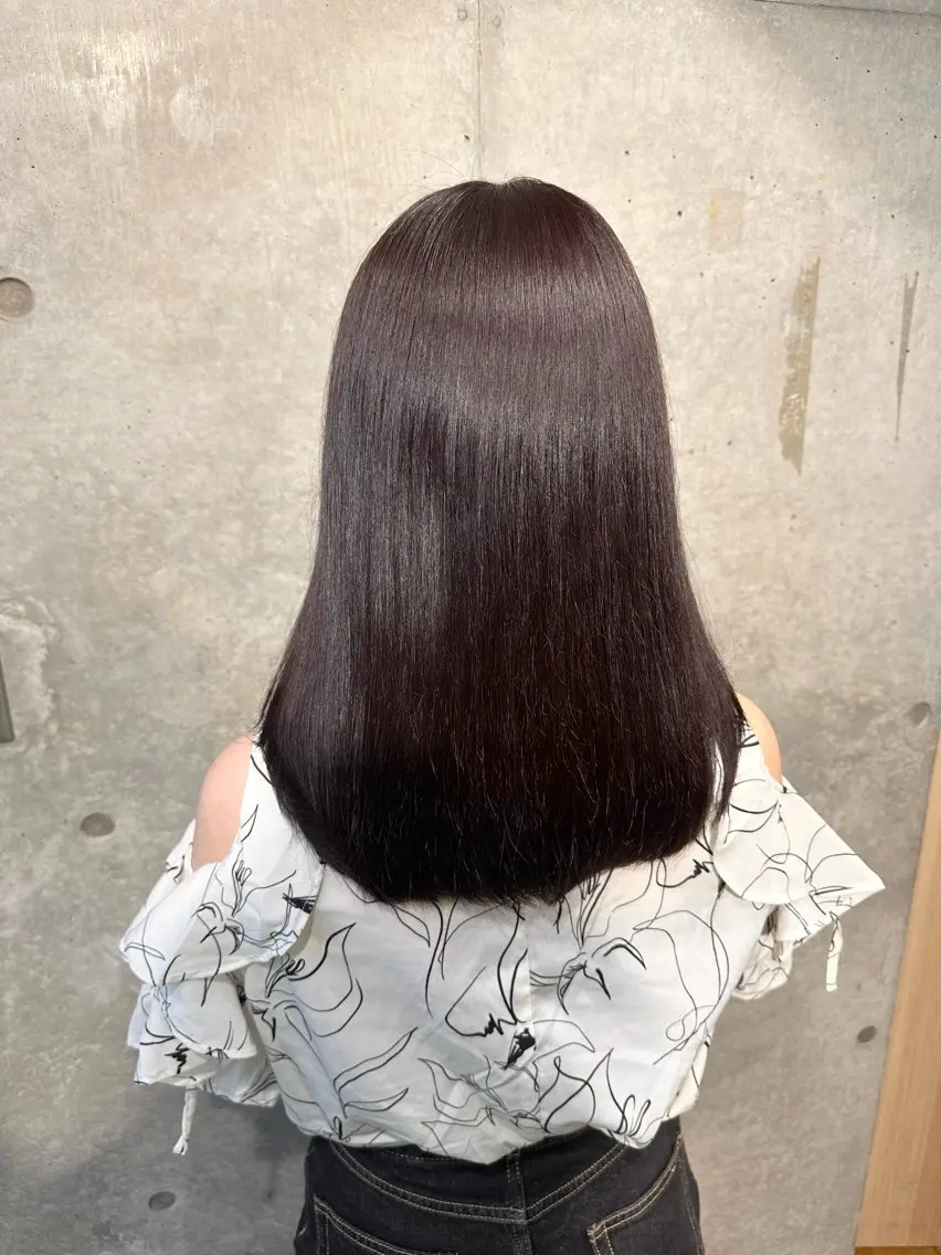 セミロング カラー アディクシーカラー ブリーチ ケアブリーチ ダブルカラー イヤリングカラー DAIKIベージュ 🍂レイヤーカットのヘアスタイル