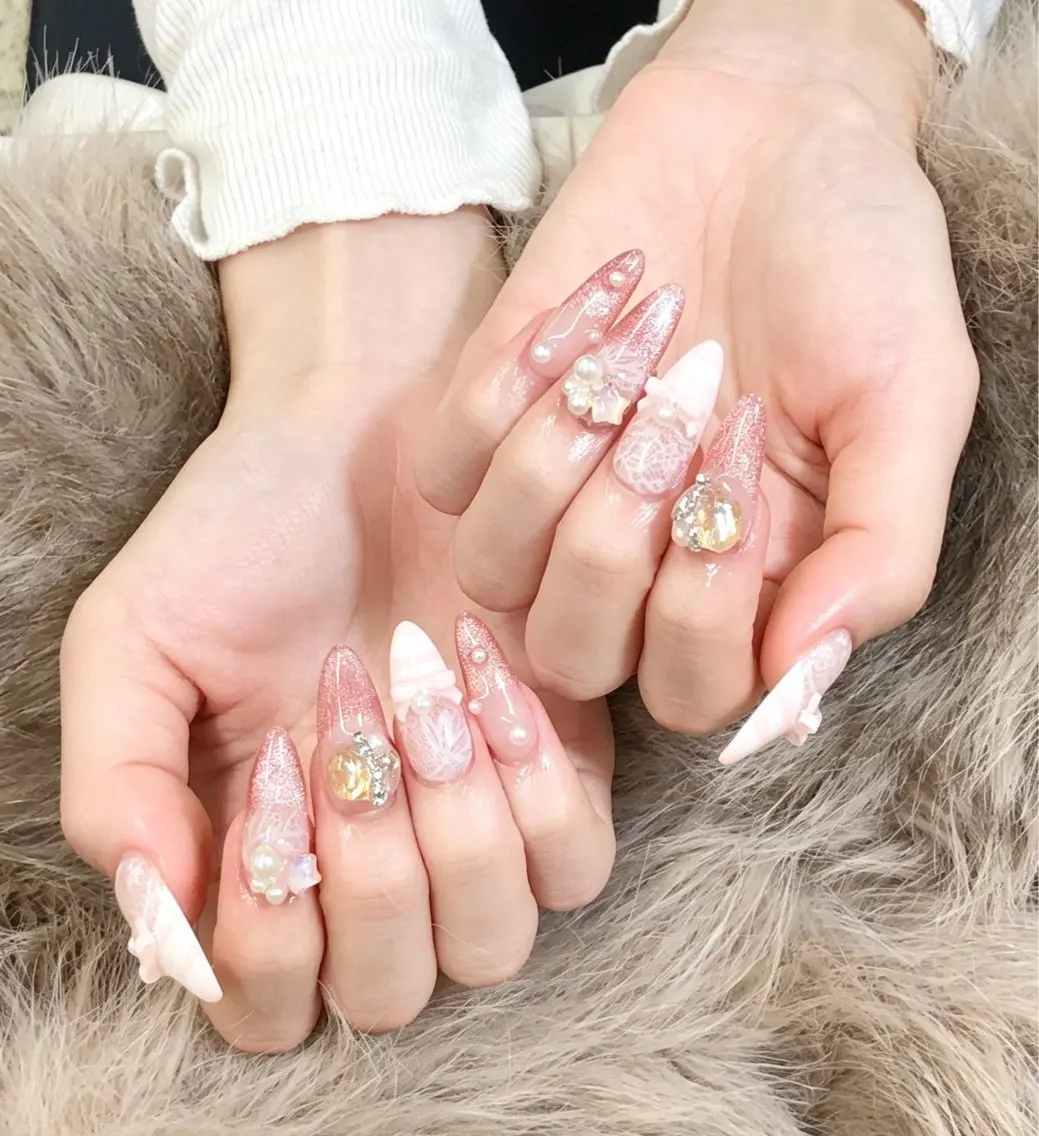 ネイル ハンドネイル Glow Minamiのネイルデザイン