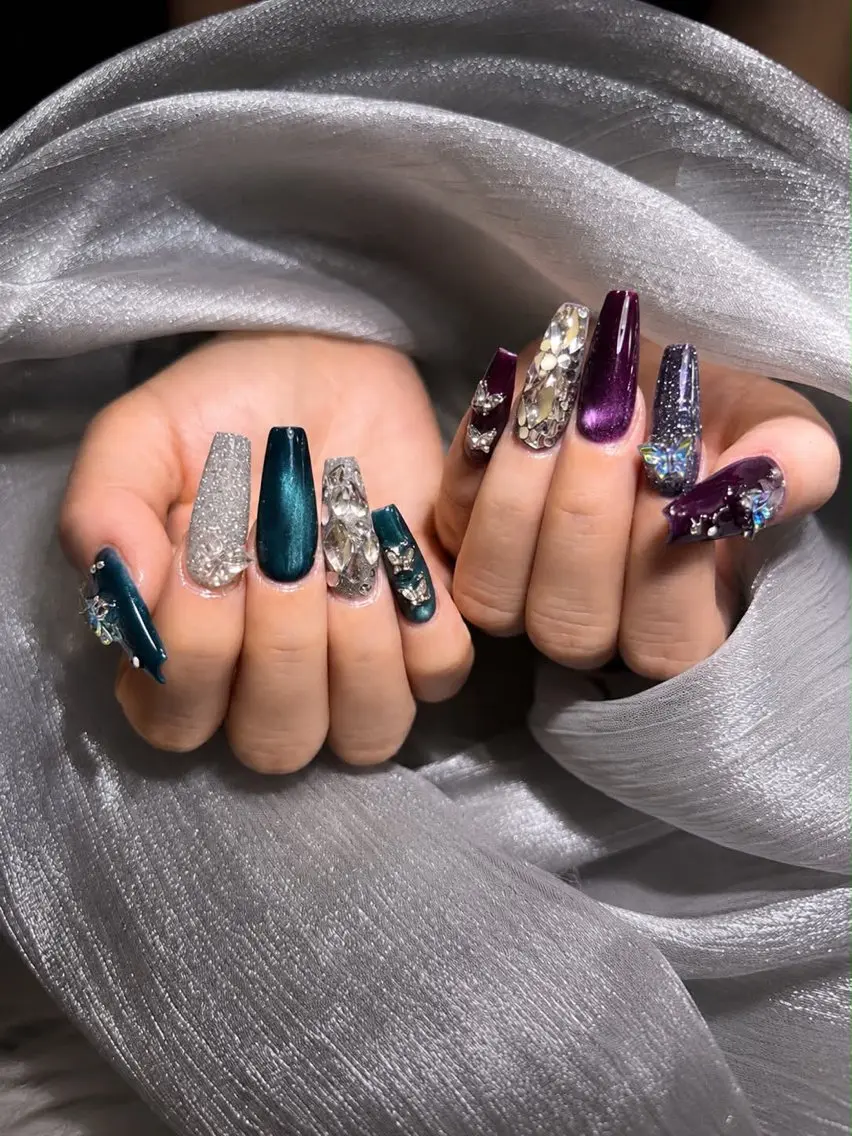 ネイル アートネイル チークネイル フレンチネイル ジェルネイル ガーリー HAPPI NAIL 大国町のネイルデザイン