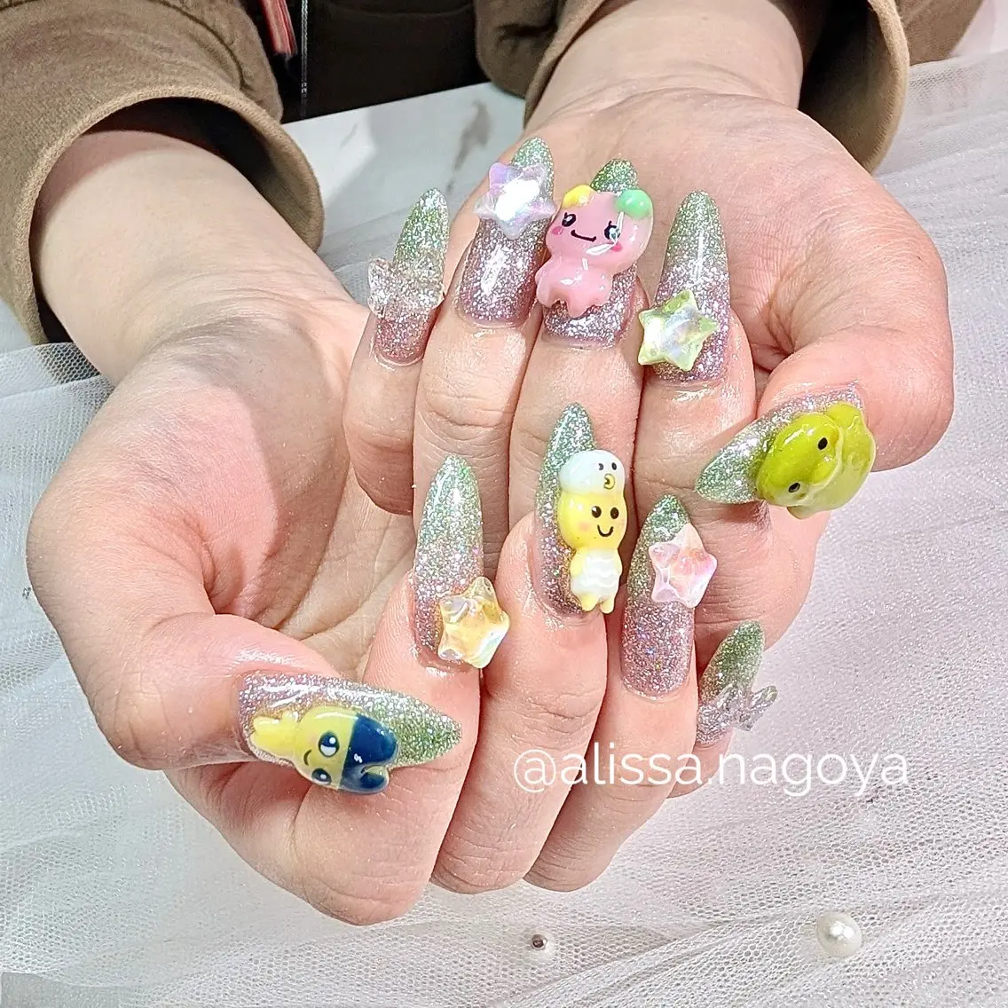ネイル フットネイル Jr.ネイリスト🤍 【Alissa】新栄のネイルデザイン
