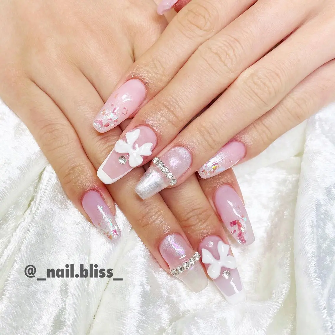 ネイル ワンホンネイル ハンドネイル NAIL BLISSのネイルデザイン