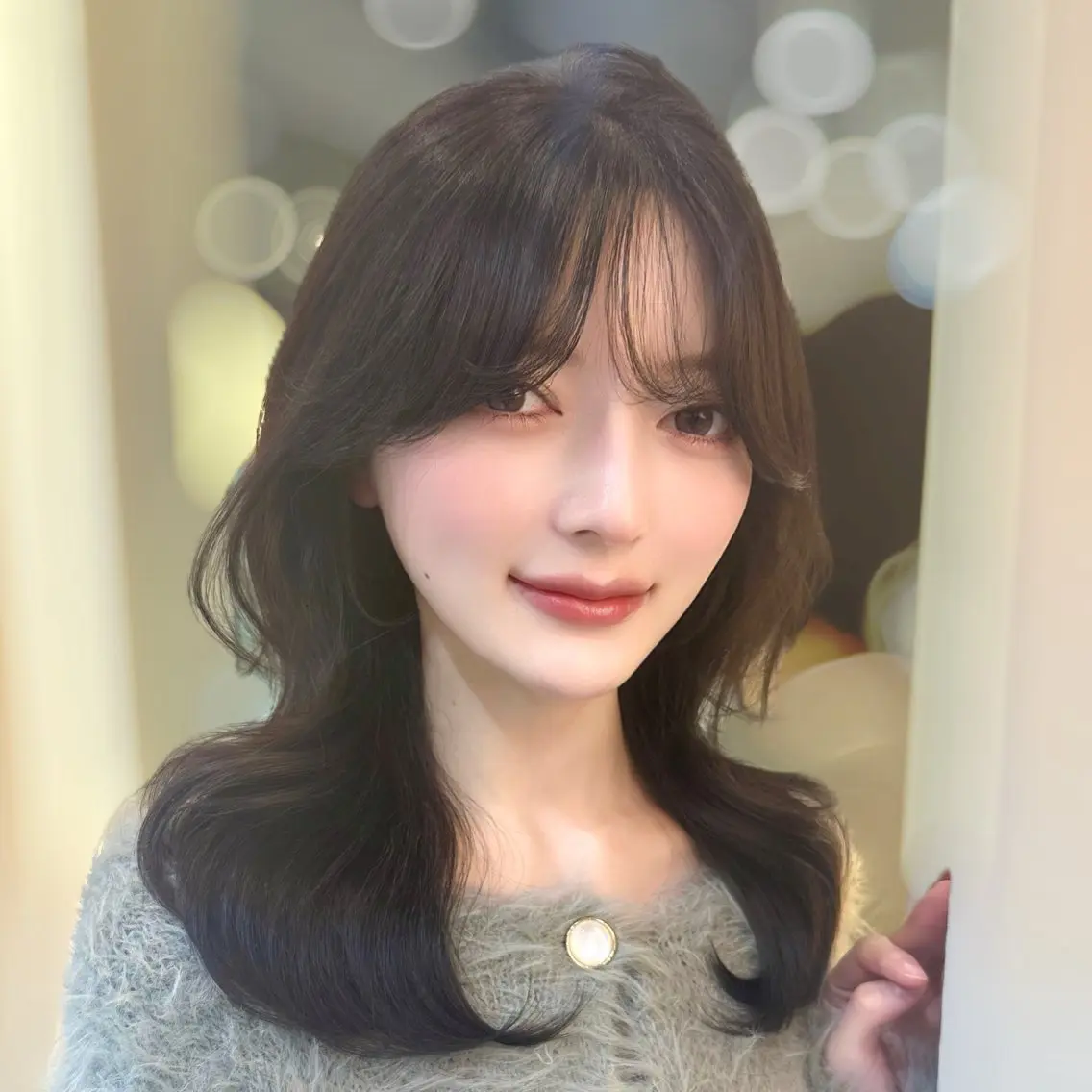 セミロング カラー ベージュカラー ブラウンカラー グレージュ オリーブベージュ オリーブグレージュ カット ヘアカラー トリートメント 新宿/韓国レイヤー 髪質改善カラー/角所のヘアスタイル