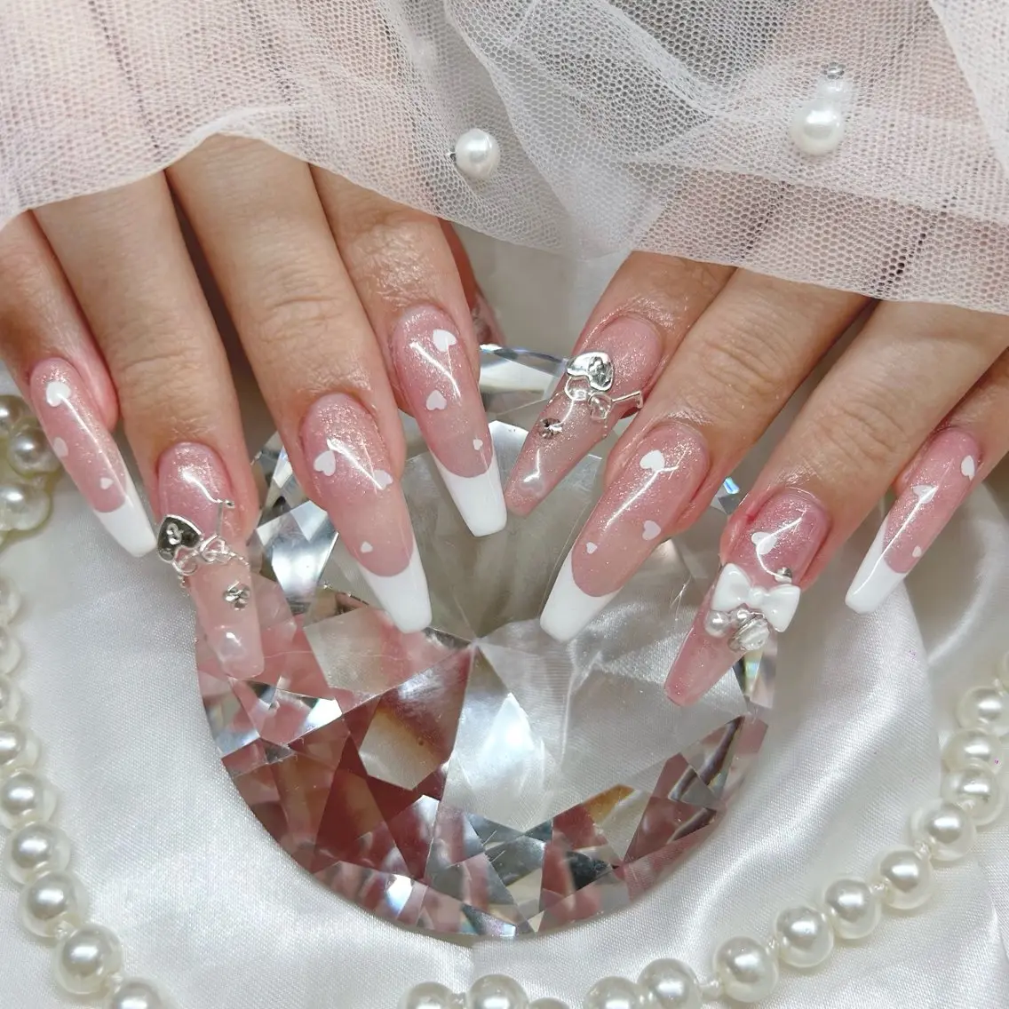 ロング ハンドネイル Nailsalon Angeのネイルデザイン