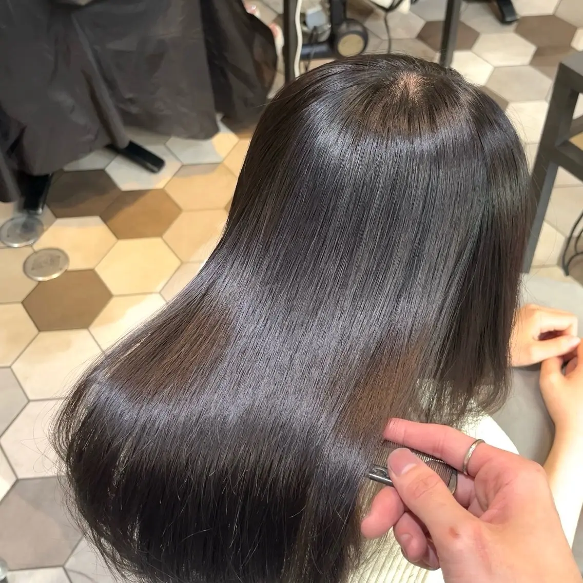ロング カット 縮毛矯正 トリートメント 石原 悠貴のヘアスタイル