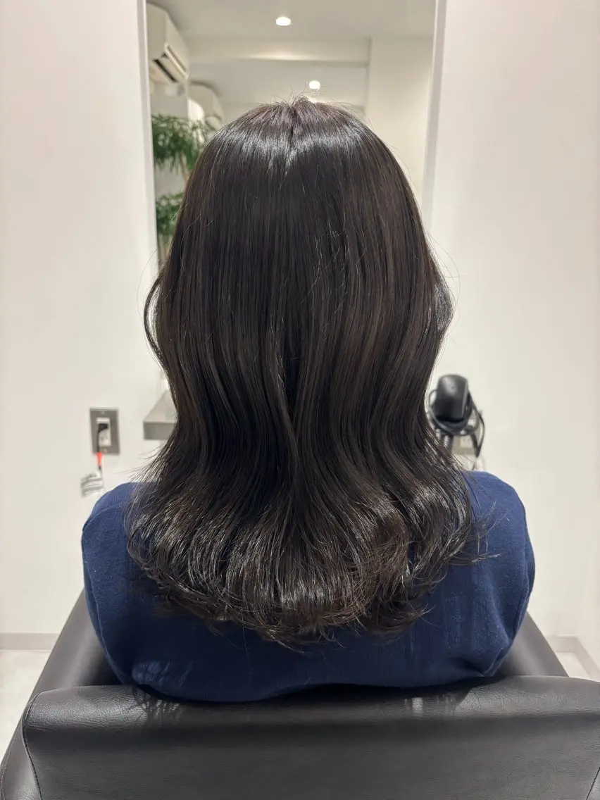 ミディアム カラー ベージュカラー 透明感カラー グレージュ イルミナカラー ラベンダーカラー カット ヘアカラー トリートメント レイヤーカット🎀× 韓国風🇰🇷正源のヘアスタイル