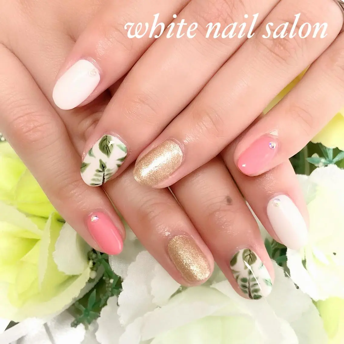 ネイル アートネイル フレンチネイル ジェルネイル ハードジェル 持ち込み ハンドネイル white nail salonのネイルデザイン