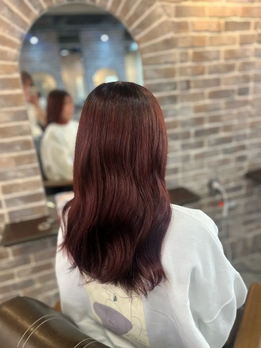 セミロング カット ヘアカラー トリートメント レイヤーカット/暖色 系/徳田真緒のヘアスタイル