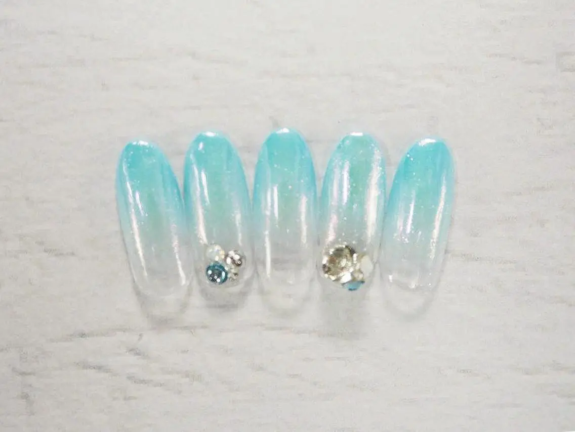ネイル ミラーネイル ピンク ハンドネイル フットネイル NailBeauty コルンのネイルデザイン