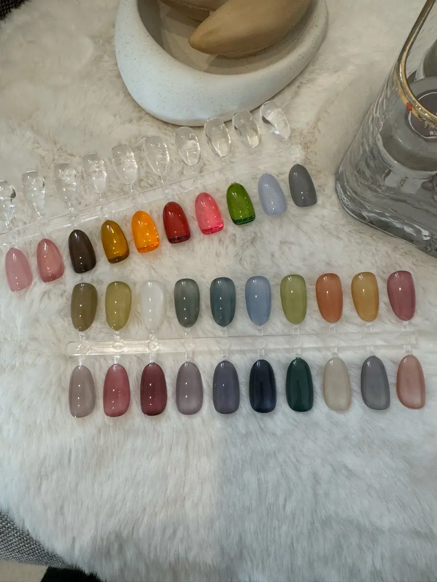 ネイル マグネットネイル ワンカラーネイル byeol nailのネイルデザイン