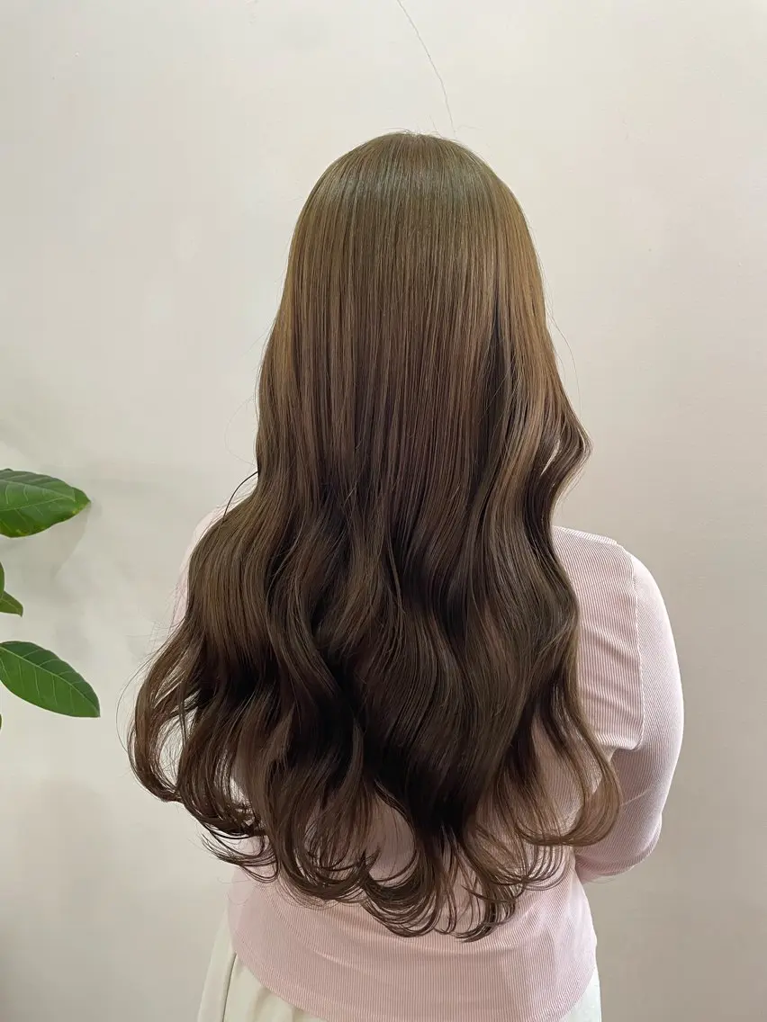 ロング カラー ベージュカラー ブリーチ ブラウンカラー ケアブリーチ 透明感カラー ヘアカラー トリートメント fulam － KAEDEのヘアスタイル