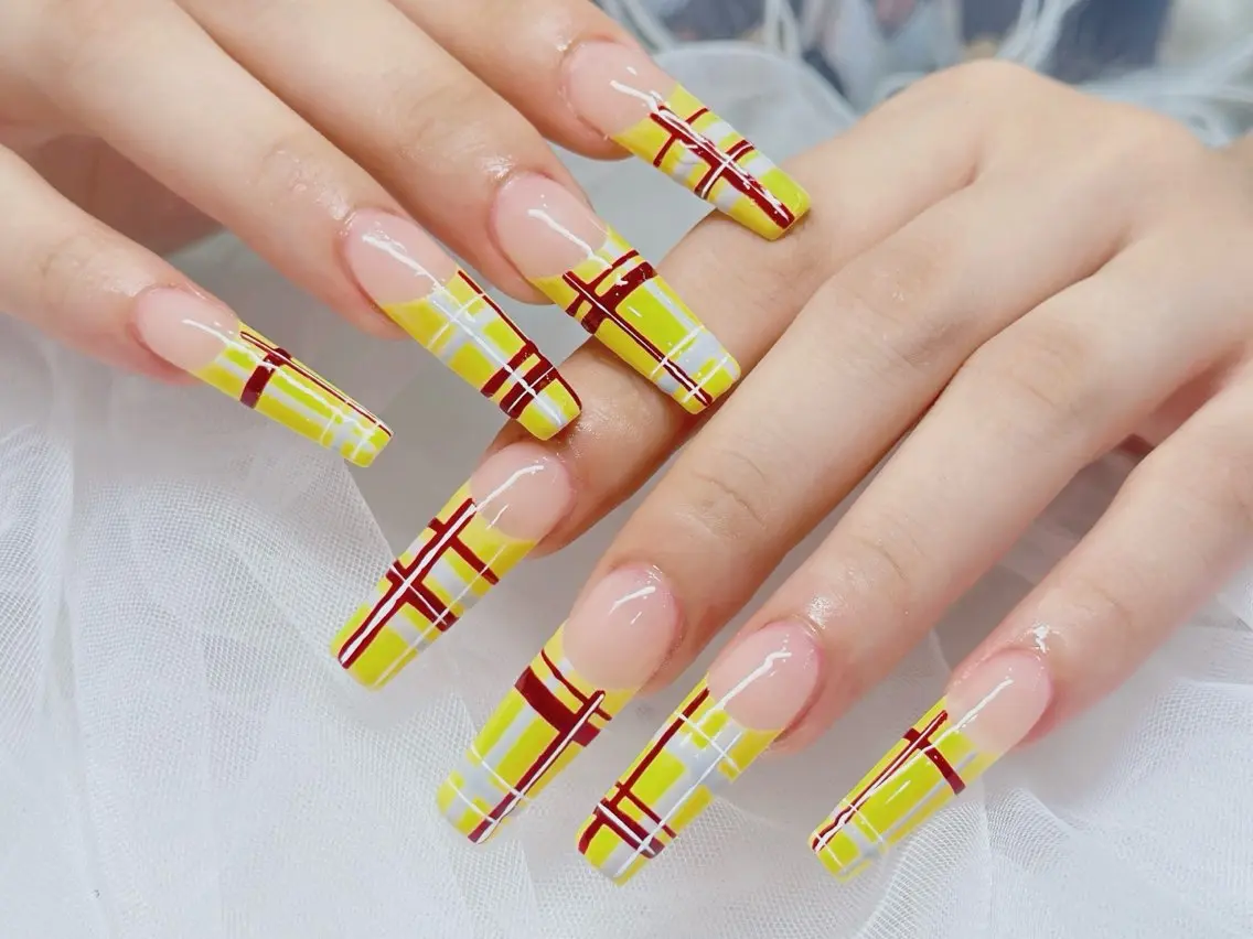 ネイル アートネイル 長さ出し ジェルネイル グラデーション マグネットネイル Mi nailsのネイルデザイン
