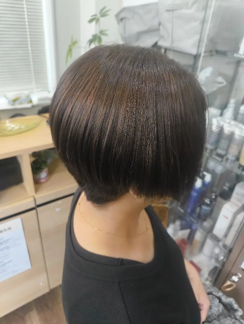 ショート カット ヘアカラー 村松 和歌子のヘアスタイル