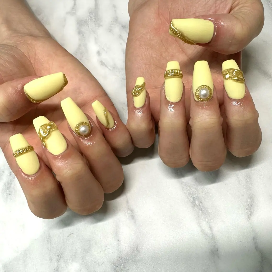 ネイル ハンドネイル Bianca浦和🎀 渋谷のネイルデザイン