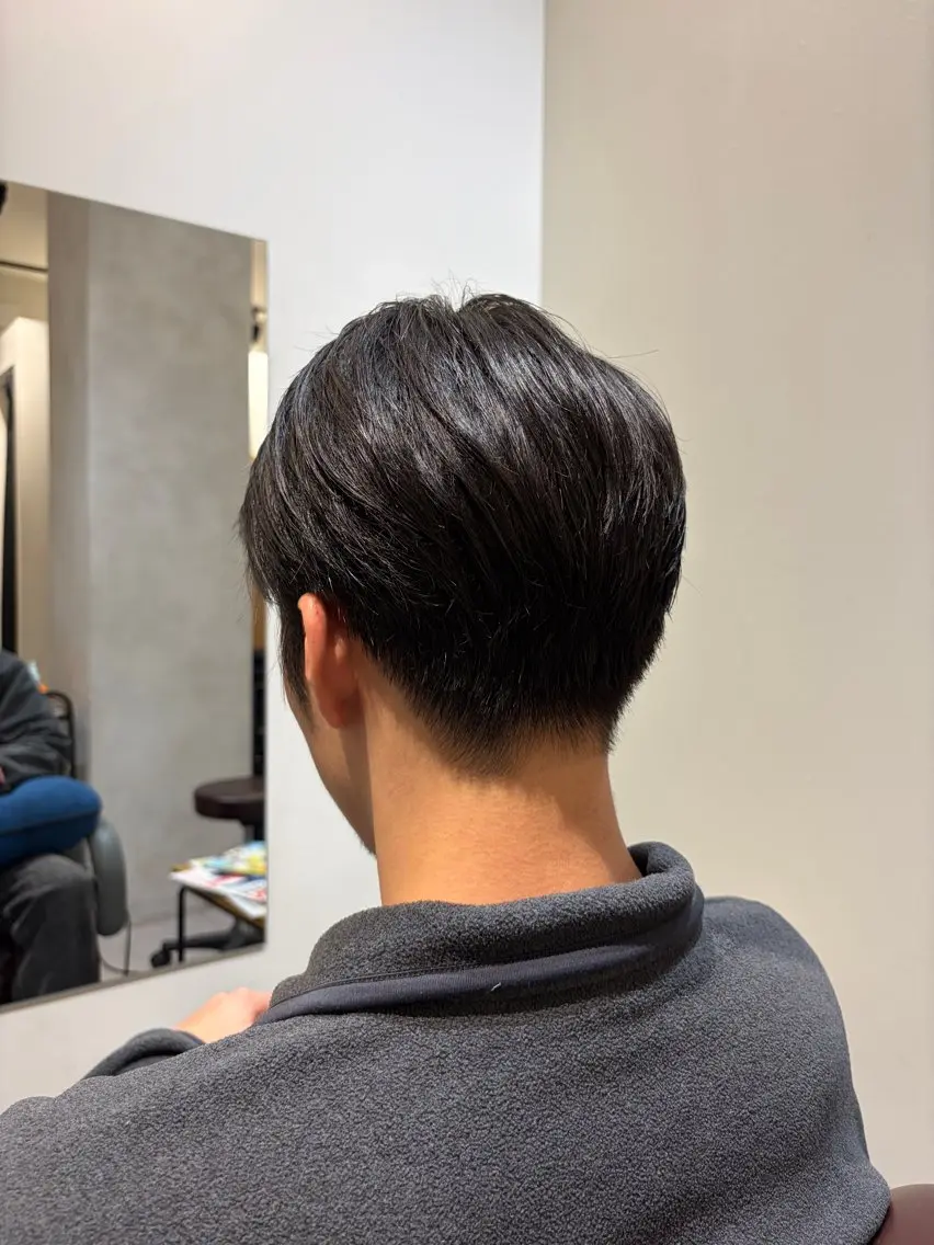 メンズ カット 荒井 茉凜のヘアスタイル