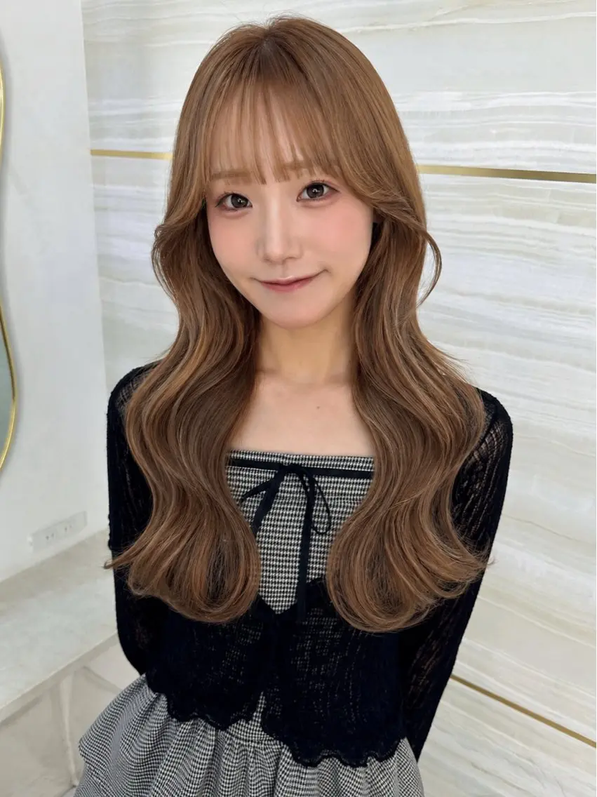 《ご新規様限定》🎀✨ブリーチ不使用透明感ダブルカラー&似合わせカット✨🎀 職場が厳しい方や透明感が欲しい方必見❣️の写真