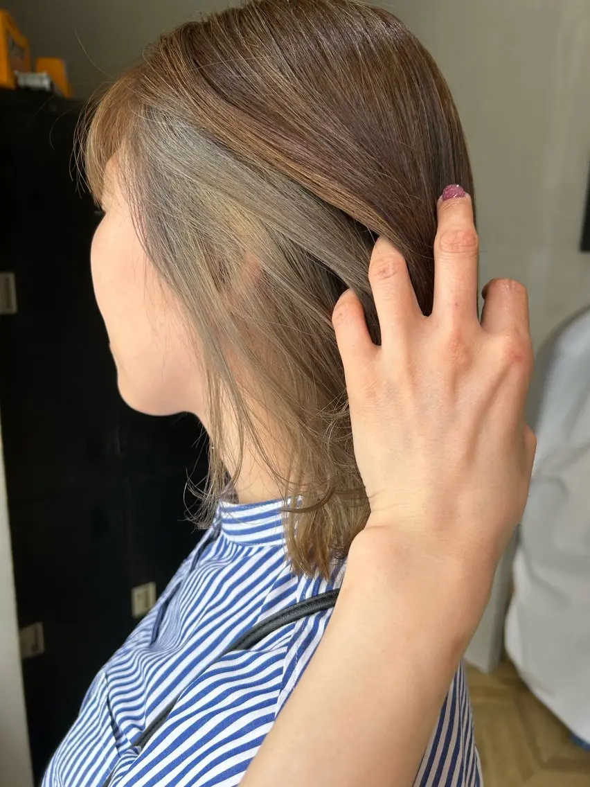 ミディアム カラー バレイヤージュ インナーカラー レイヤーカット ☆松尾 賀陽子☆のヘアスタイル