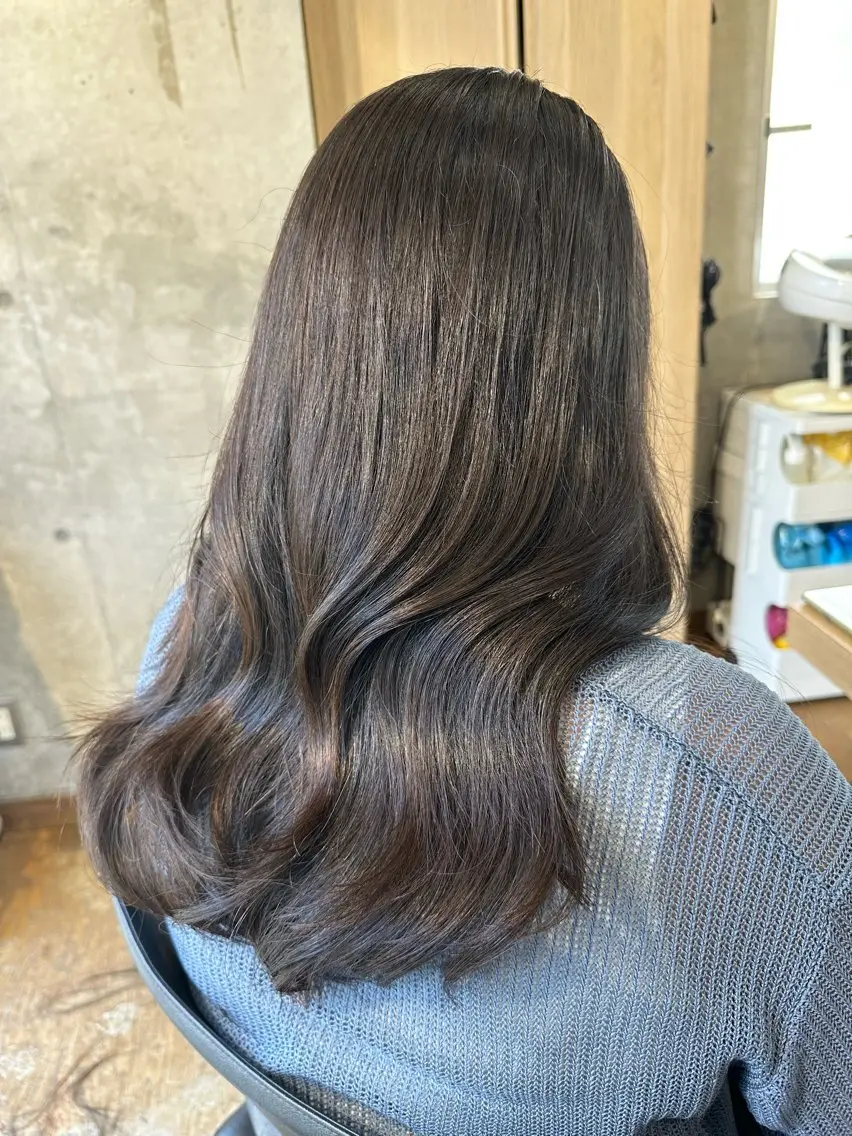 ロング カラー アディクシーカラー ブリーチ ケアブリーチ ダブルカラー イヤリングカラー DAIKIベージュ 🍂レイヤーカットのヘアスタイル