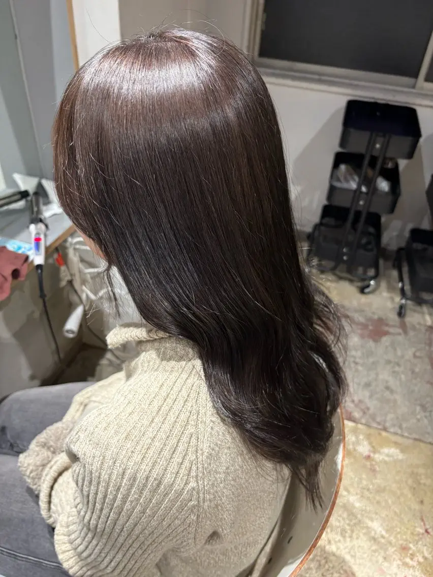 セミロング カラー 透明感カラー ダブルカラー グレージュ ヘアカラー 玉置七海✨ /透明感/髪質改善のヘアスタイル
