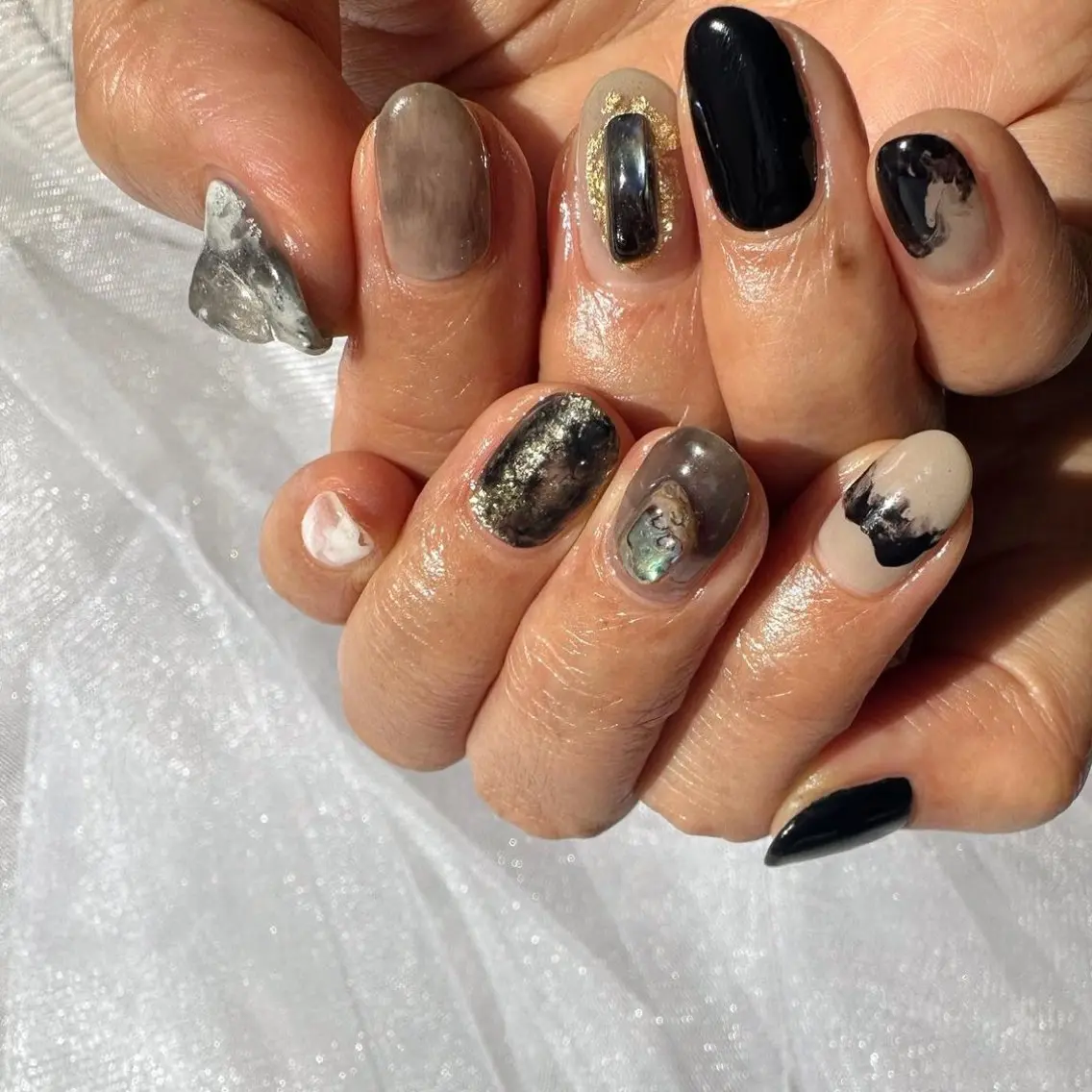 ネイル クリアネイル 氷ネイル・うるうるネイル 韓国ネイル ミラーネイル ニュアンスネイル 🪞KAPE NAIL 🪞のネイルデザイン