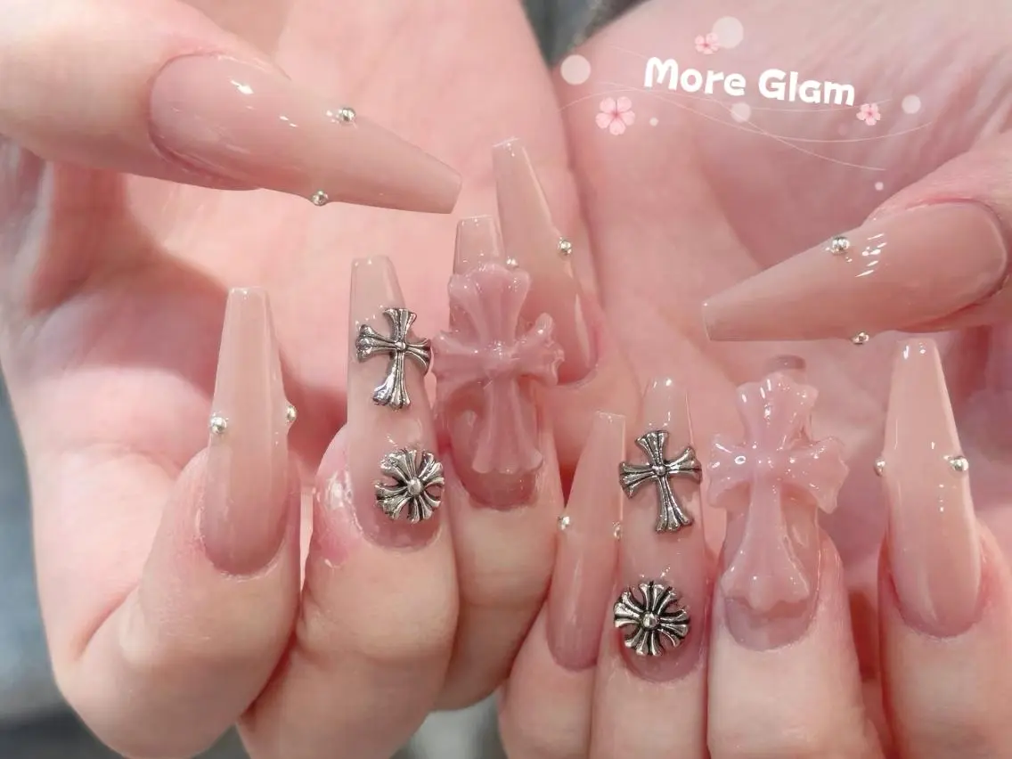 ネイル フットネイル フレンチネイル ジェルネイル ガラスフレンチ 韓国ネイル MoreGlam ネイルのネイルデザイン