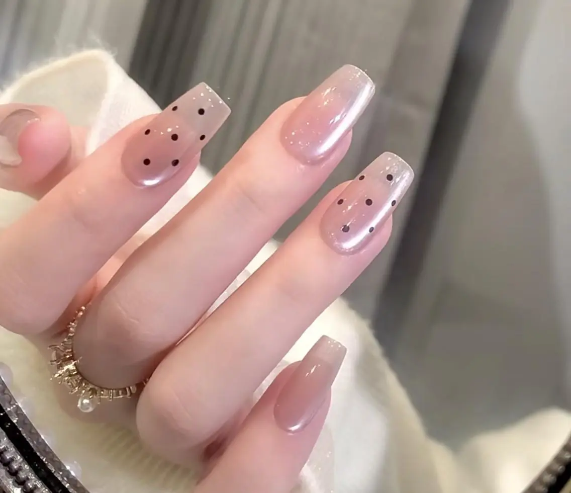 ネイル ハンドネイル ハンドケア MoonNail ミナミのネイルデザイン