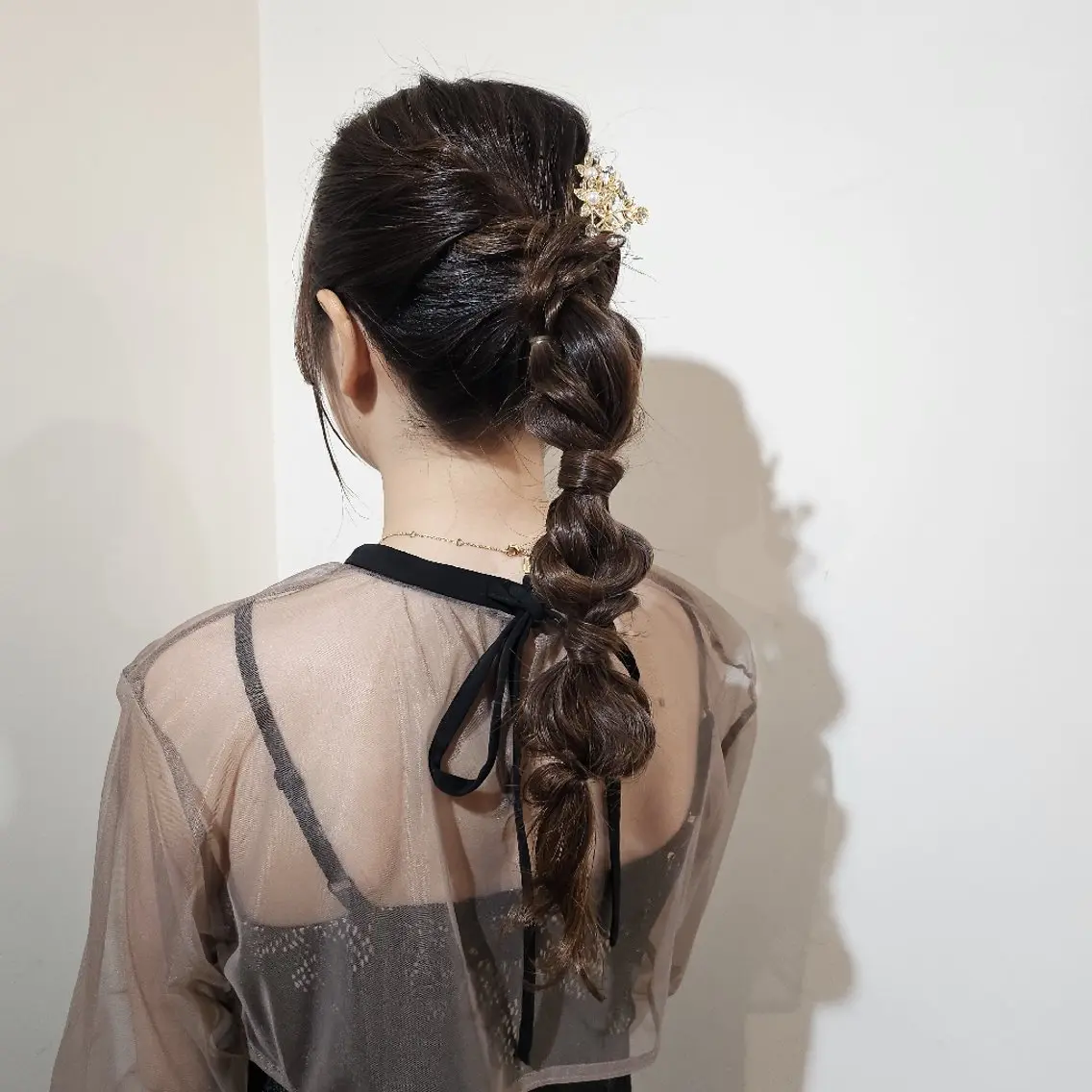 ヘアアレンジ 結婚式・ブライダル ヘアセット 🇰🇷透明感×ハイ トーン🌟tomoのヘアスタイル
