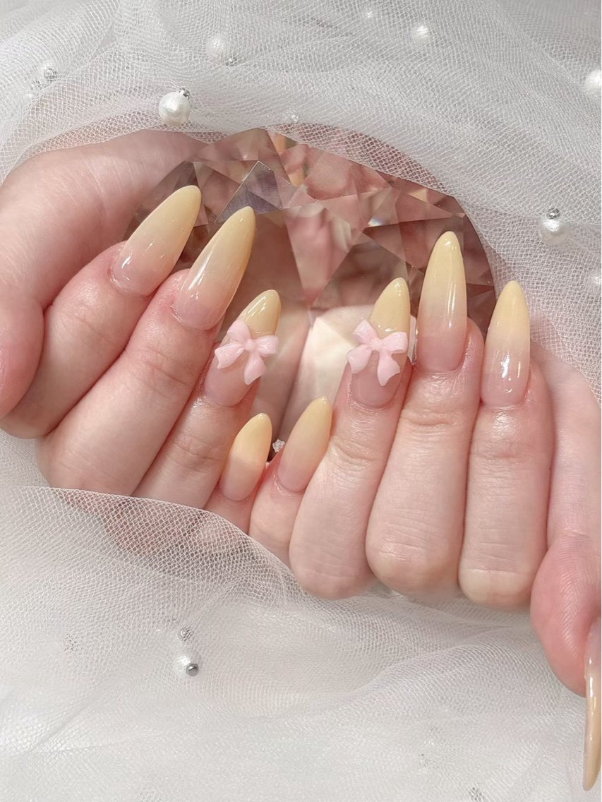 ネイル Lutena Satouのネイルデザイン