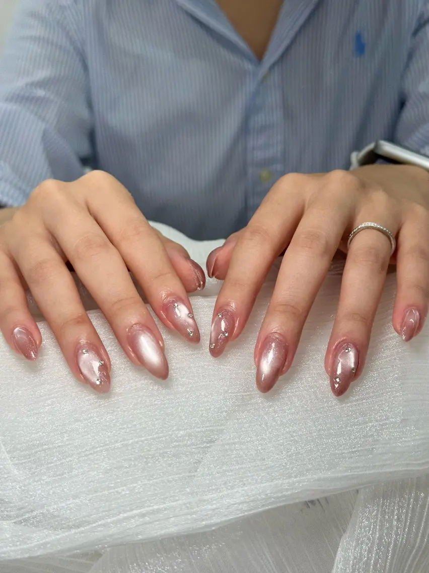 ネイル ハンドネイル Suna 🐚のネイルデザイン
