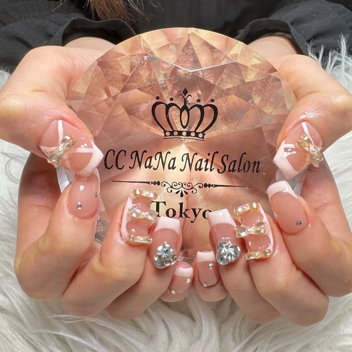 ネイル ハンドネイル 💎CC・NaNa 韓国風ネイル🌙Cのネイルデザイン