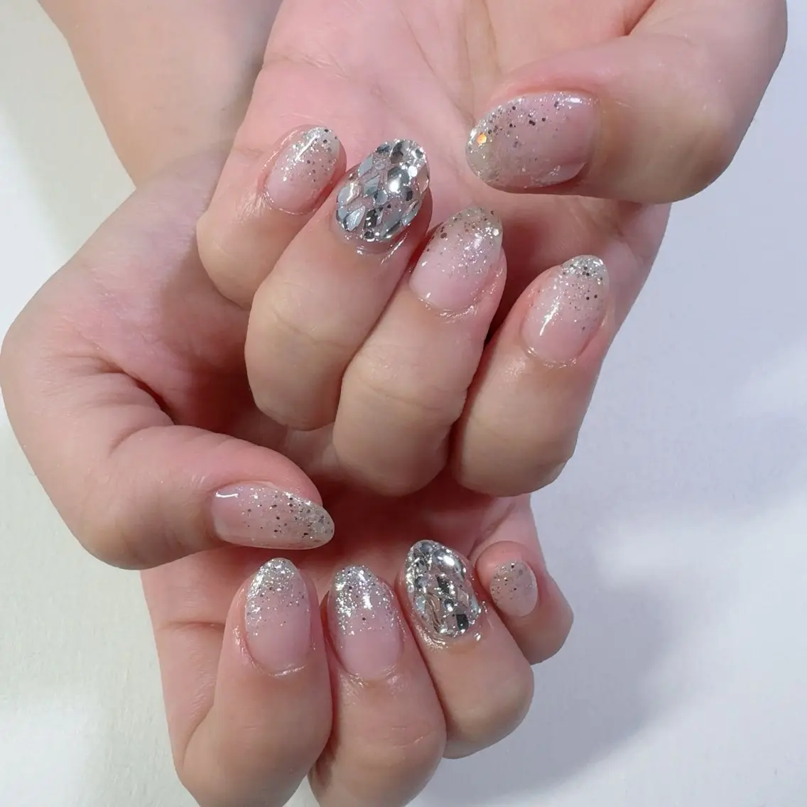 ネイル グラデーション ラメ(グリッター) ラメグラデーション その他(ネイル) NAILSALON Bonitaのネイルデザイン