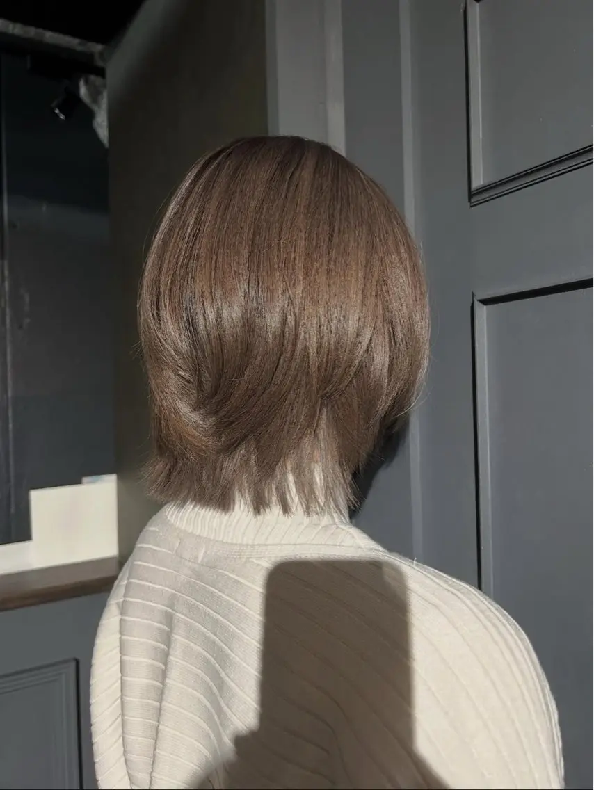 ショート チョコレートブラウン ヘアカラー トリートメント みきゆうか🫧 大人可愛い製造機🫧のヘアスタイル