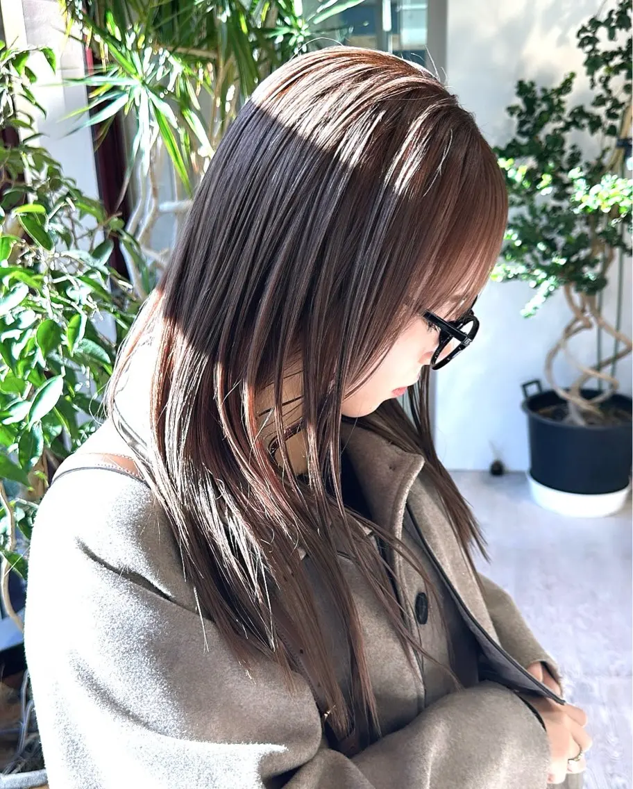 ロング ササキカズマ〻透明感 〻色落ち〻赤み消しのヘアスタイル