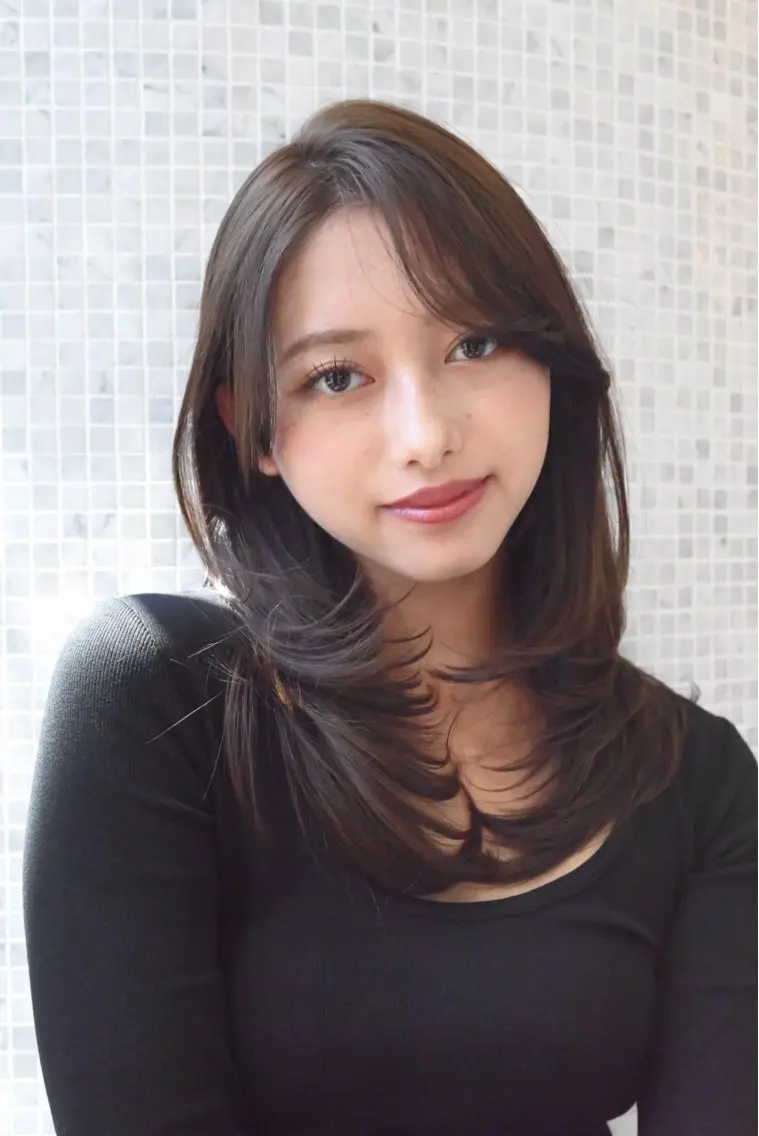 セミロング カット ヘアカラー トリートメント レイヤー/透明感 カラー🩶ikoiのヘアスタイル