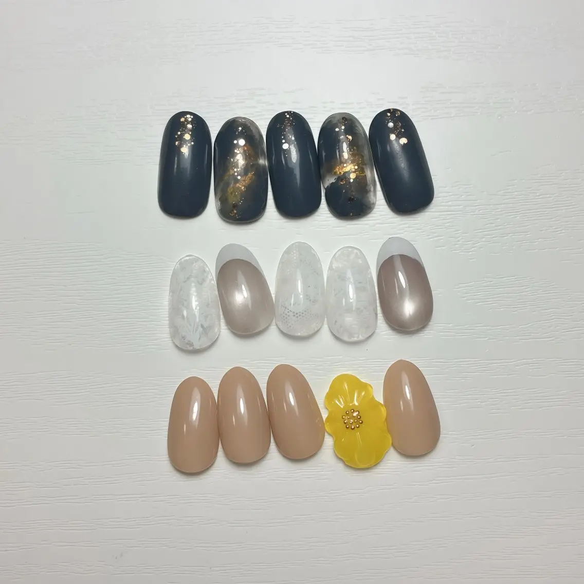 ネイル フットネイル 氷ネイル・うるうるネイル マグネットネイル ニュアンスネイル シンプルネイル ハンドネイル nail salon anoneのネイルデザイン