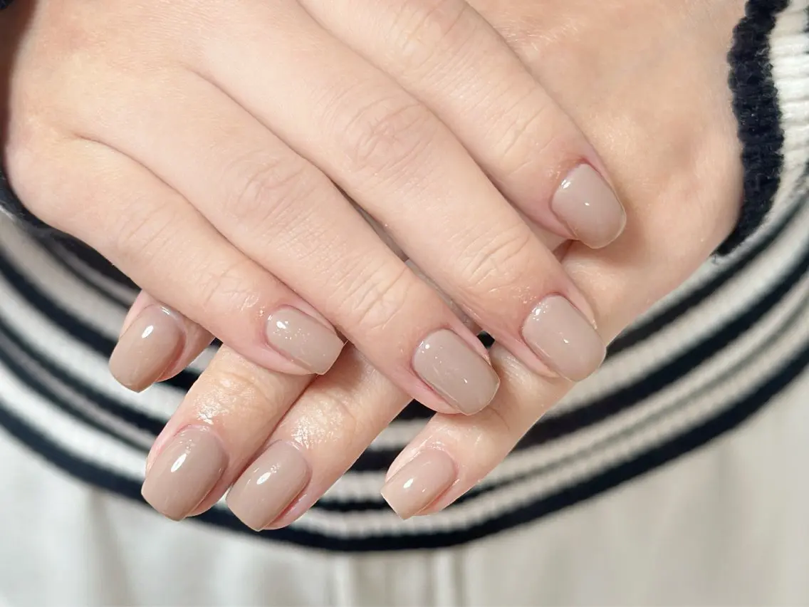 ネイル アートネイル オーロラネイル チークネイル フレンチネイル ガラスフレンチ ハンドネイル 🎀YooLi Nail salonのネイルデザイン