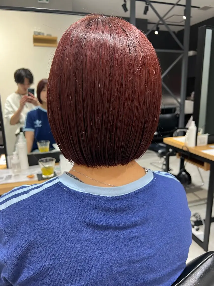 ショート 曲がる縮毛矯正 バレイヤージュ森田のヘアスタイル