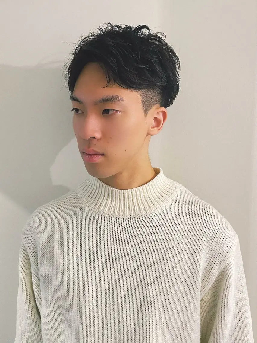 ショート カラー パーマ メンズ ショートヘア カット ニュアンスカラー🫧 加納のヘアスタイル