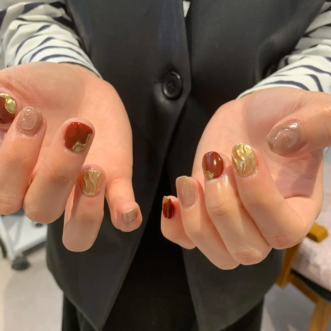 ネイル ハンドネイル マキノ ユイのネイルデザイン