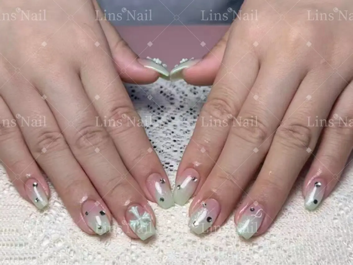 ネイル ハンドネイル Lins Nailのネイルデザイン
