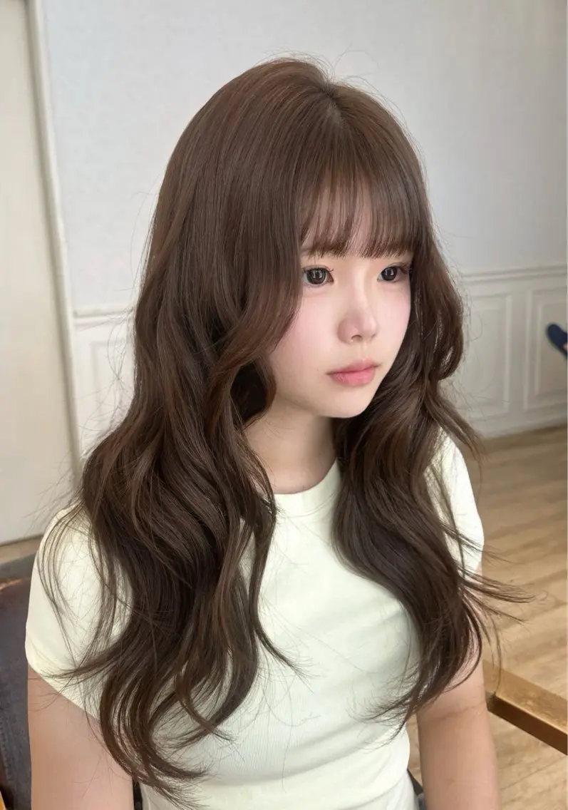 ロング 顔周りカット ヘアカラー トリートメント 透明感ブリーチなし Wカラー / 田村のヘアスタイル