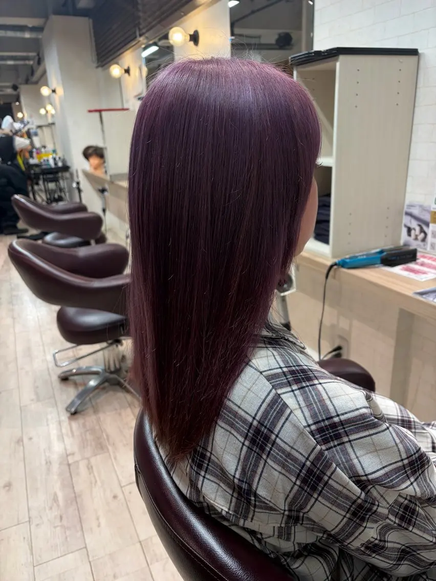 カラー ブリーチ ラベンダーカラー ラベンダーピンク ピンクカラー ヘアカラー 大賀 鈴のヘアスタイル