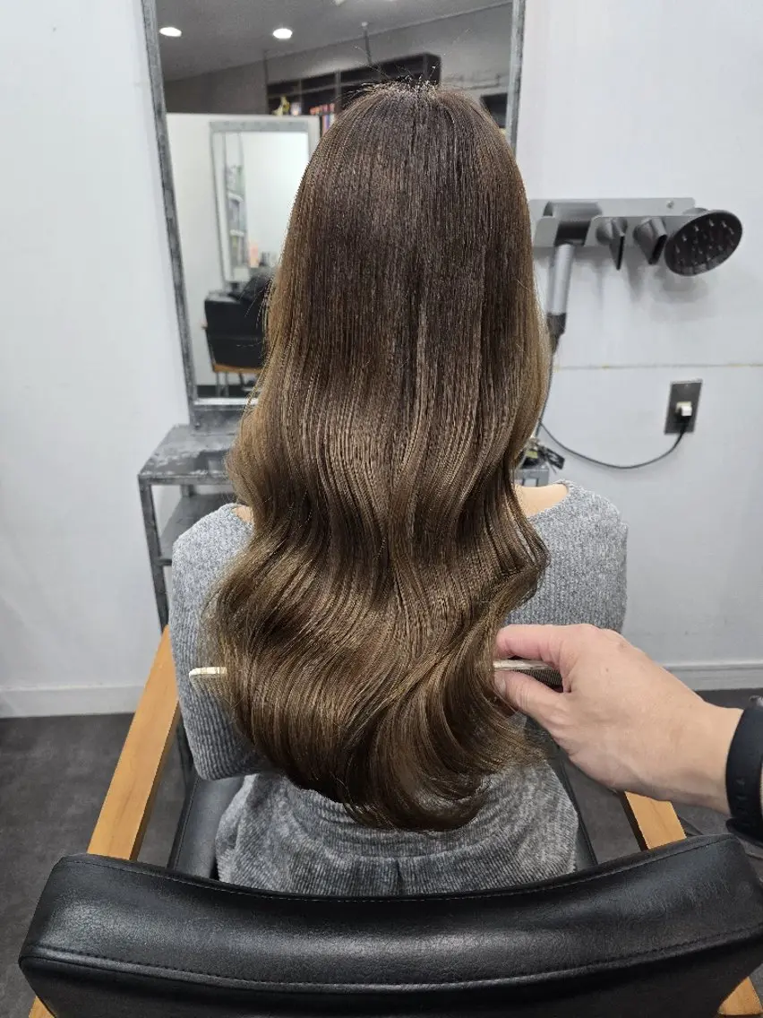 ロング カラー カット ヘアカラー トリートメント 平田 広大のヘアスタイル