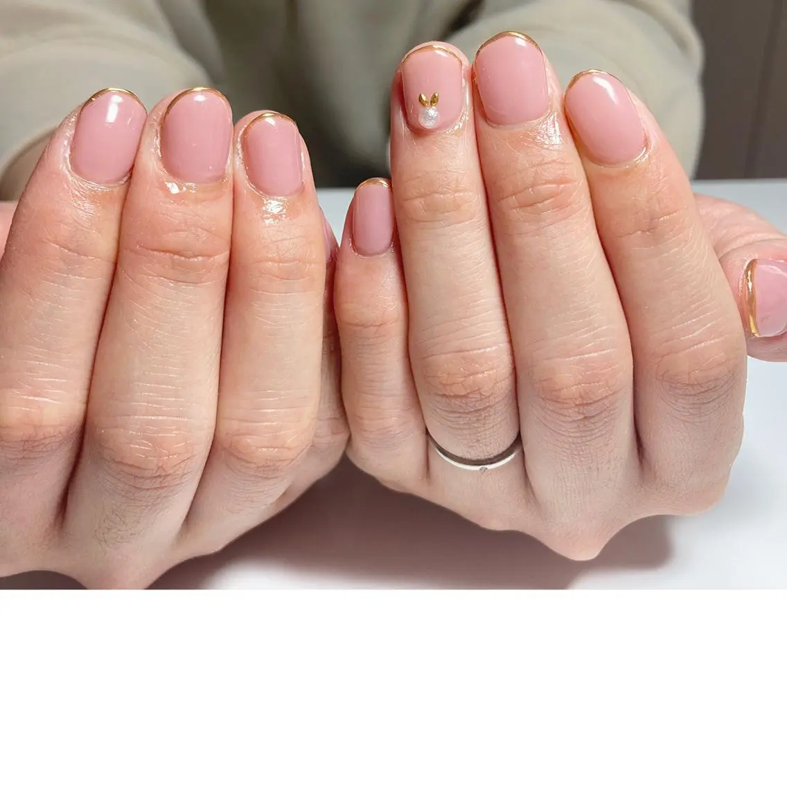 ネイル ミラーネイル 手書きが得意🖌️ Y’s  nailのネイルデザイン