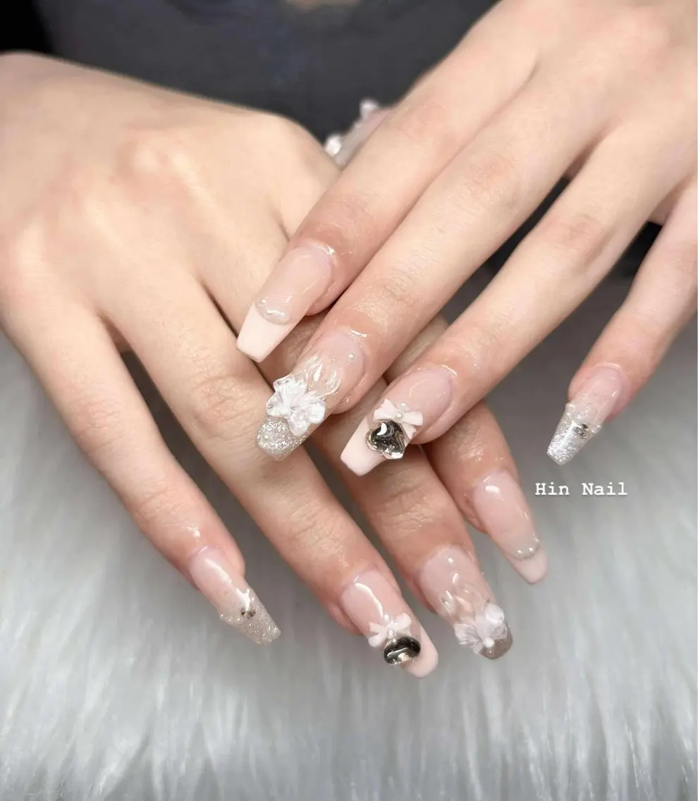 ネイル ハンドネイル HIN NAILのネイルデザイン